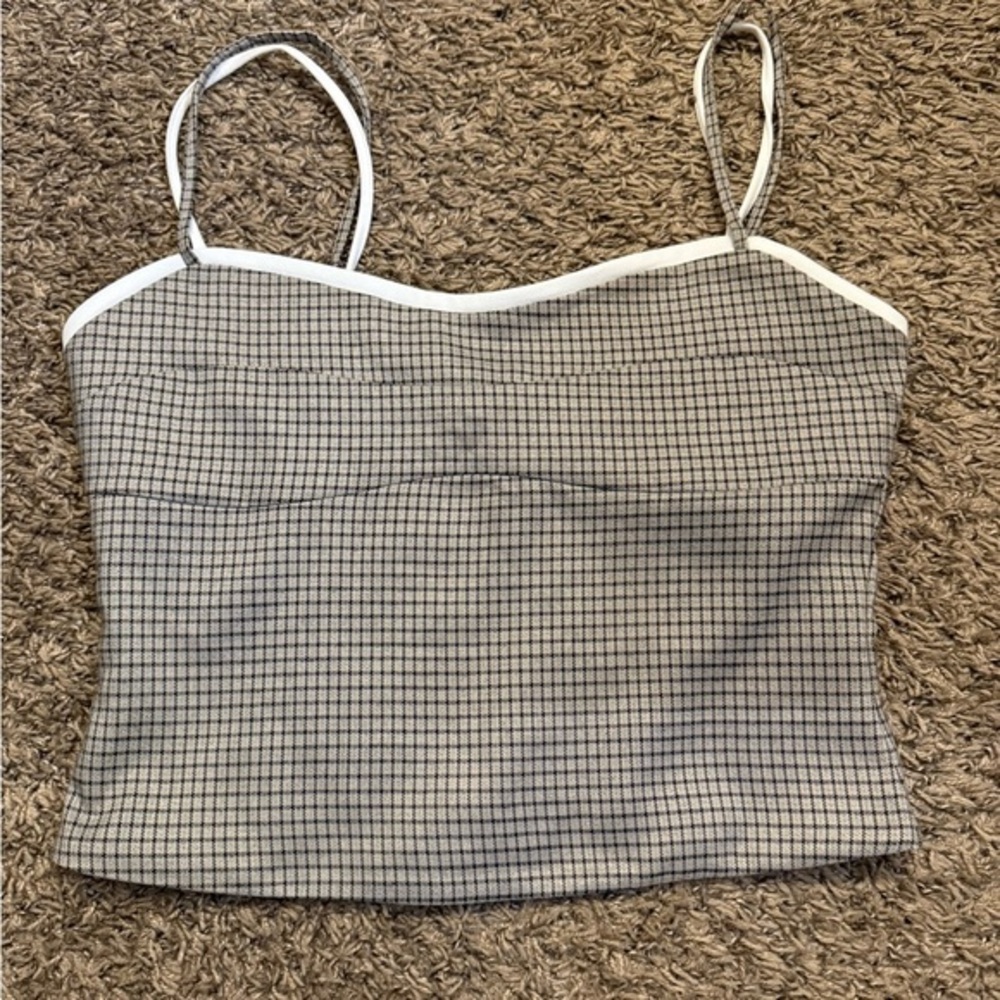 White Fox size Medium New with tags Tank